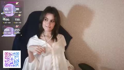 Snapshot of ms_mellilove chatting on 10-24-25, 06:15 ms_mellilove online show from 10-24-25, 06:15
