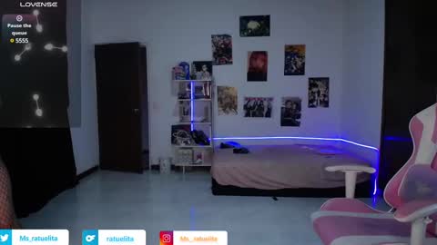 Manuela3 online show from 02-27-25, 09:47