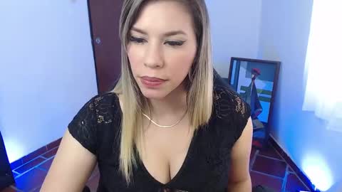 Sofia online show from 02-05-25, 04:58