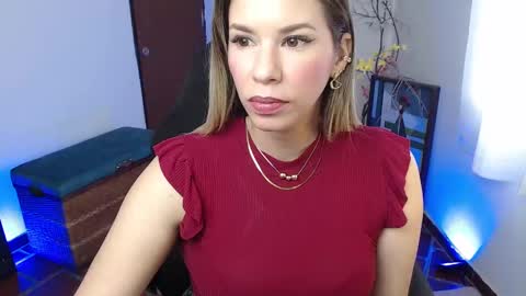 Sofia online show from 03-05-25, 06:34