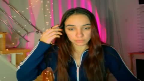 ms_sophiee online show from 01-04-25, 04:11