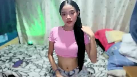 Snapshot of msaica chatting on 11-28-25, 04:31 msaica online show from 11-28-25, 04:31