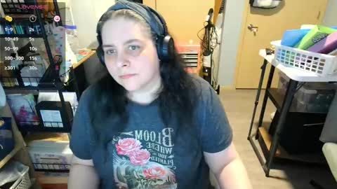 Bella Snow online show from 05-17-26, 12:08