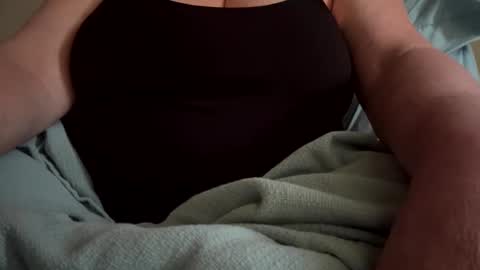 Snapshot of msbigtits69 chatting on 10-26-25, 11:38 msbigtits69 online show from 10-26-25, 11:38