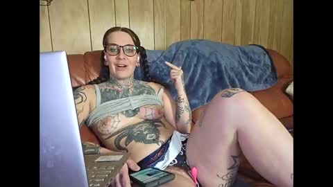 Snapshot of msbutcherwithasmile chatting on 01-17-26, 04:22 Msbutcher online show from 01-17-26, 04:22