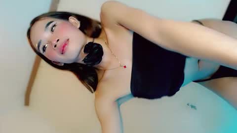 mscherry_ online show from 06-06-26, 09:52