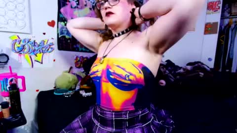 Cunty Luxxe online show from 05-05-26, 06:54