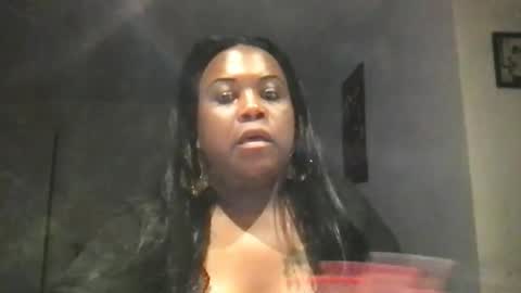 Snapshot of msjonemillion chatting on 05-03-26, 12:38 Chocolate Candy Stick online show from 05-03-26, 12:38
