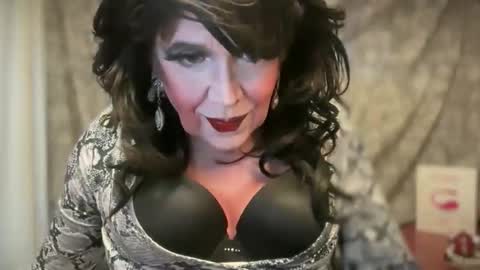 Snapshot of mskarentoy chatting on 02-19-26, 09:22 mskarentoy online show from 02-19-26, 09:22