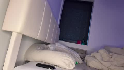 mskitty000 online show from 02-13-26, 10:06