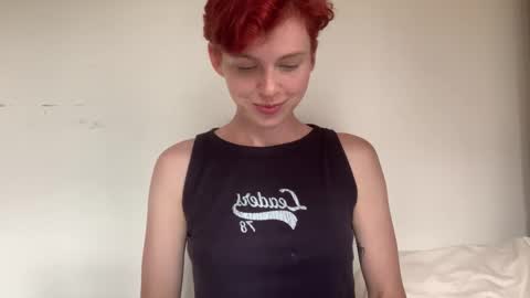 Snapshot of msprissylynx chatting on 10-21-25, 06:19 Adela Rose MsPrissyLynx online show from 10-21-25, 06:19