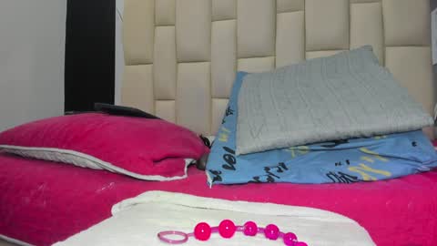 FERNANDA 3 online show from 12-20-24, 09:21