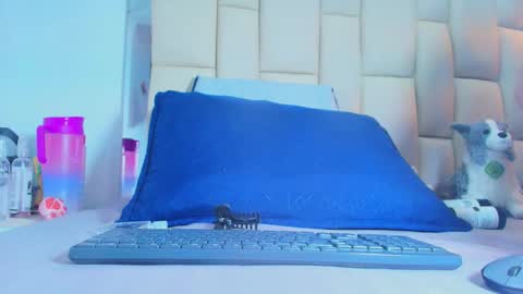 Snapshot of mss_mar chatting on 02-15-26, 03:36 FERNANDA 3 online show from 02-15-26, 03:36