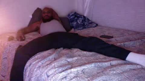 Snapshot of mt_visuals chatting on 12-30-24, 05:15 mt visuals online show from 12-30-24, 05:15