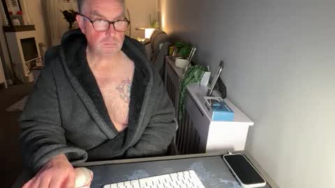 mtb1697 online show from 11-26-25, 11:39