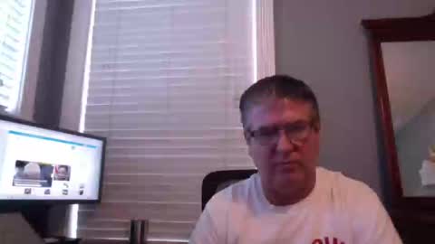 Snapshot of mtbrdr76 chatting on 04-17-26, 10:46 Fun time Daddy online show from 04-17-26, 10:46