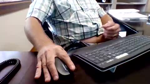 Snapshot of mttoker chatting on 06-11-26, 03:21 mttoker online show from 06-11-26, 03:21