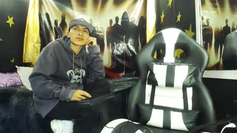boss  y jord online show from 01-21-25, 03:59