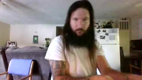 Mudge online show from 12-31-24, 02:14