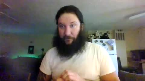Mudge online show from 01-17-25, 02:29