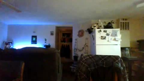 Mudge online show from 02-28-25, 05:04