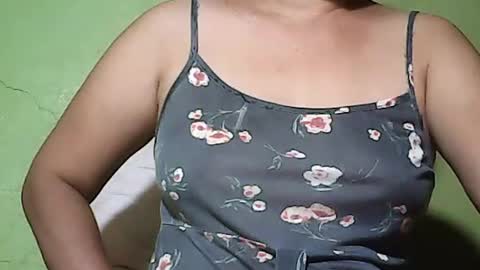 Snapshot of muffy_bunny chatting on 06-27-26, 06:57 muffy_bunny online show from 06-27-26, 06:57
