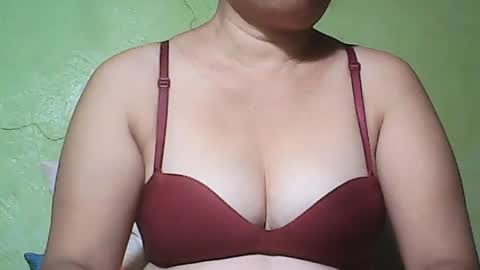 Snapshot of muffy_bunny chatting on 07-19-26, 08:01 muffy_bunny online show from 07-19-26, 08:01
