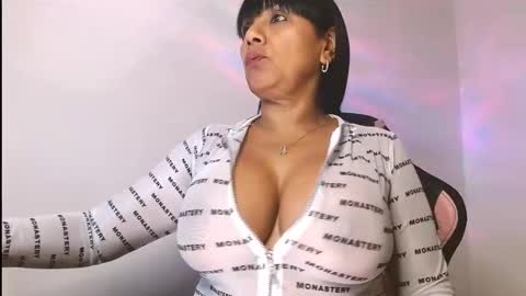 yuli online show from 01-13-26, 12:32