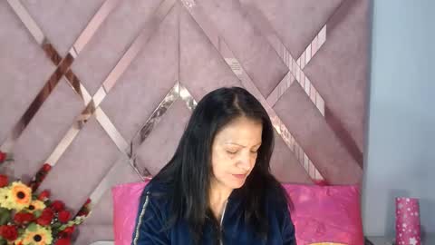 Snapshot of mulan_sexy01 chatting on 01-02-25, 03:08 Mulan online show from 01-02-25, 03:08