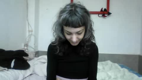 Snapshot of mulderandvalkyrie chatting on 11-12-25, 02:17 mulderandvalkyrie online show from 11-12-25, 02:17