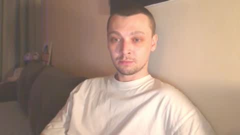 Snapshot of multiply1 chatting on 10-19-25, 01:17 Erik online show from 10-19-25, 01:17