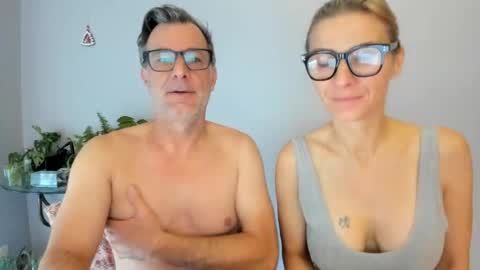 LOVELY JULIA  Peter DAY online show from 12-12-24, 08:25
