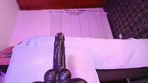 Tell me Sofi  online show from 10-08-25, 03:04