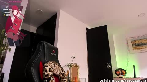 murielkarmesi online show from 02-06-25, 07:18