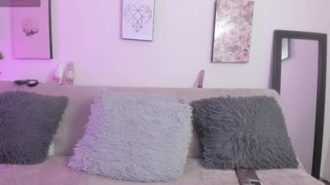 Snapshot of muriell_69 chatting on 01-12-26, 07:19 muriell_69 online show from 01-12-26, 07:19