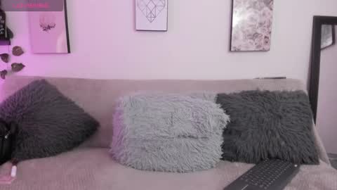 Snapshot of muriell_69 chatting on 02-15-26, 12:29 muriell_69 online show from 02-15-26, 12:29