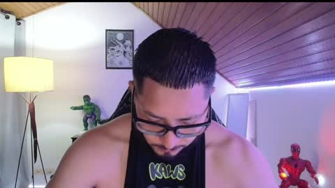 Snapshot of muscle_cock32 chatting on 01-31-25, 11:13 David Big online show from 01-31-25, 11:13