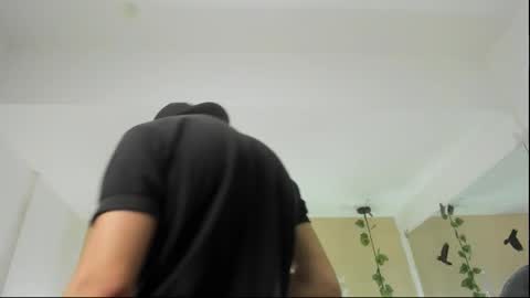 muscle scott online show from 10-27-25, 07:40