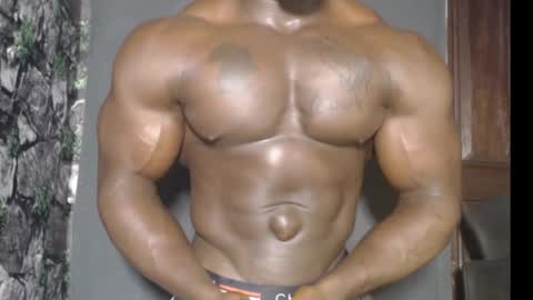 musclegod23 online show from 12-28-24, 03:04
