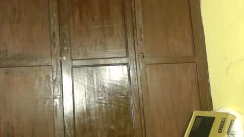 musclegod23 online show from 11-20-25, 10:04