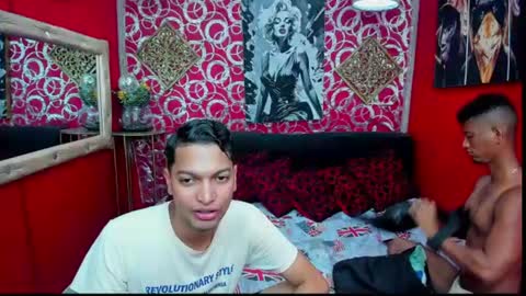 Snapshot of musclepein chatting on 07-29-26, 07:01 musclepein online show from 07-29-26, 07:01