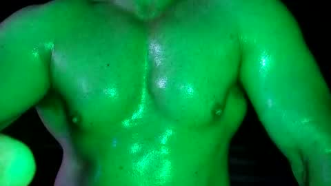 Hulk Muscles - NEW ACCOUNT online show from 02-13-26, 12:28