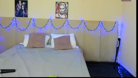 Snapshot of musclexxxbarbie chatting on 02-27-25, 05:26 Eva online show from 02-27-25, 05:26