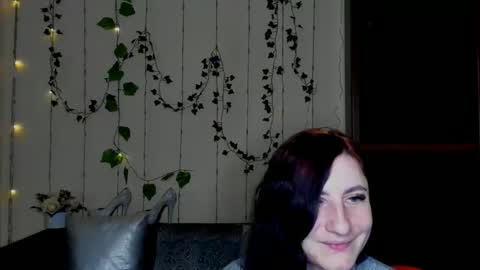 Jeneva online show from 02-10-26, 06:45