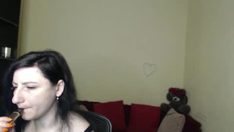 Jeneva online show from 05-28-26, 06:21