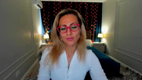 Diana online show from 11-18-25, 12:31