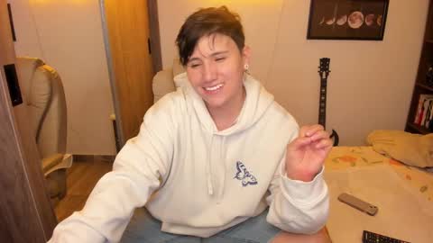 VALENTINA Luna  online show from 11-15-25, 03:37