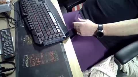 Snapshot of muso44 chatting on 09-24-25, 11:30 Muso online show from 09-24-25, 11:30