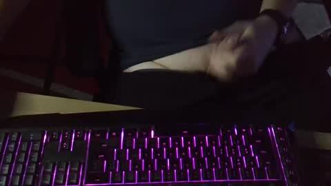 Snapshot of muso44 chatting on 02-15-26, 09:55 Muso online show from 02-15-26, 09:55