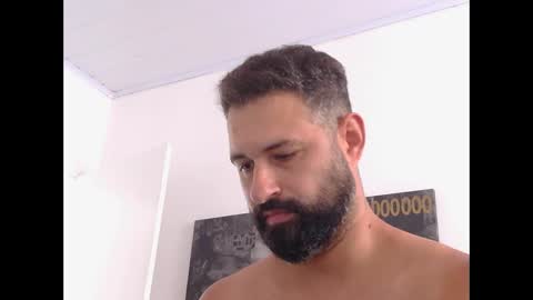 Snapshot of musosc chatting on 02-17-25, 03:31 musosc online show from 02-17-25, 03:31